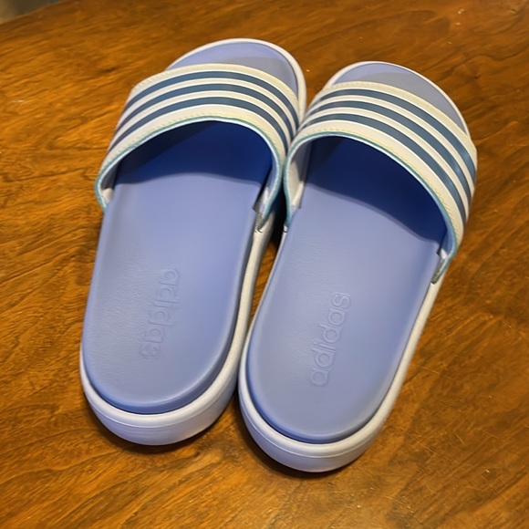 adidas Adilette Platform Slide - Picture 6 of 9